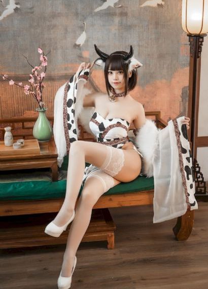 善良的女秘书的目的在线